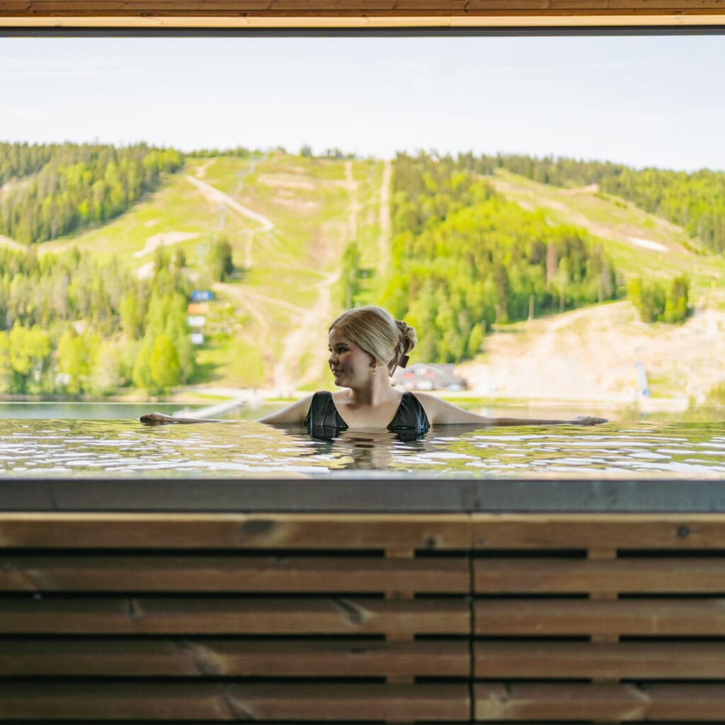 tahko rooftop spa
