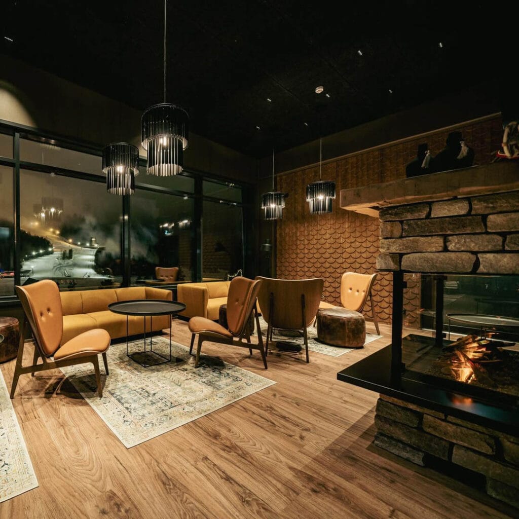 Rooftop Lounge